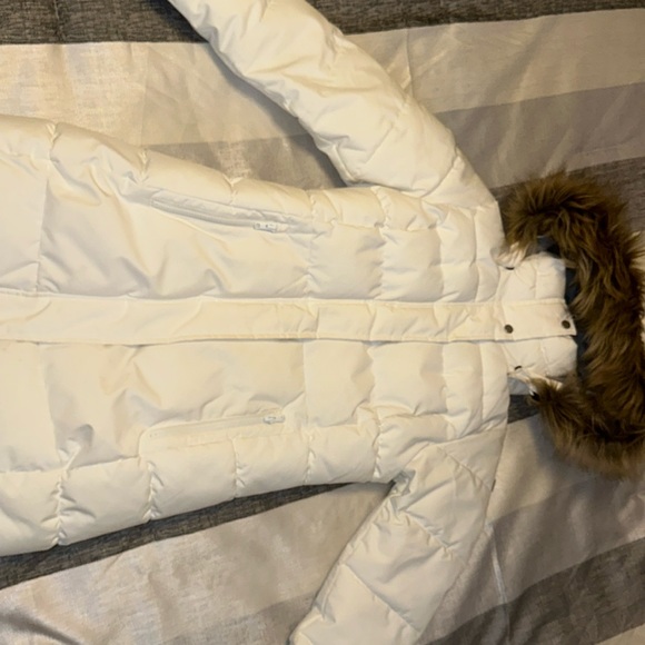 Helly Hansen Winter Coat - Picture 1 of 6